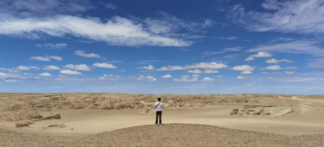 全球十大经典沙漠电影（奥斯卡获奖电影沙丘场景与柴达木的戈壁沙漠景观）(41)